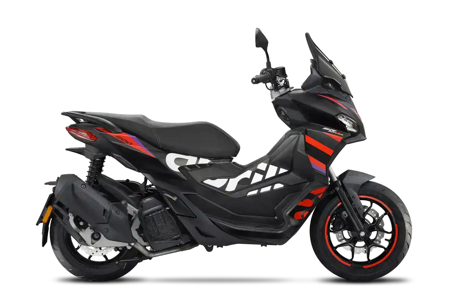 Kymco KRV 200 TCS mi? Hangisi daha iyi