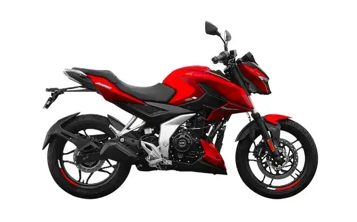 Bajaj Pulsar N 250 mi? Hangisi daha iyi