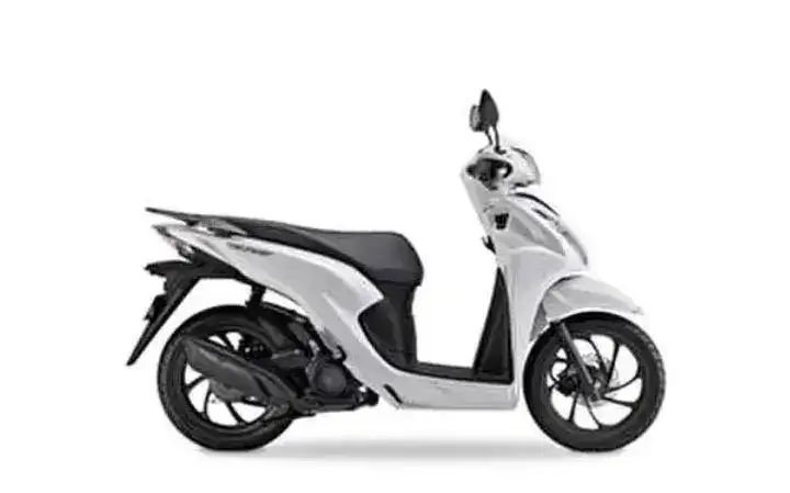 Honda CB125F mi? Hangisi daha iyi