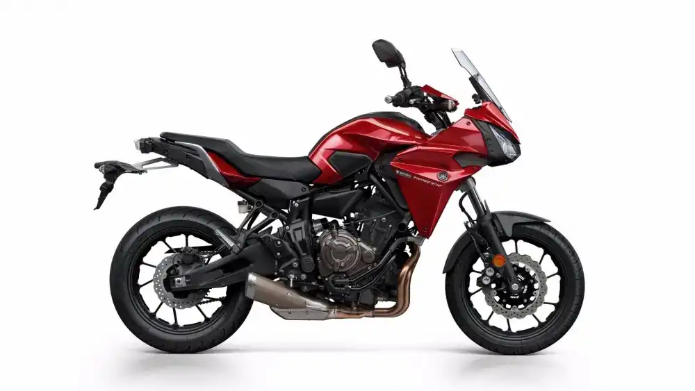 Honda XL750L Transalp mi? Hangisi daha iyi