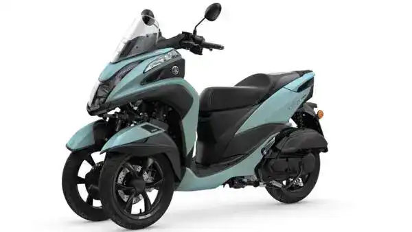 Yamaha NMAX 125 ABS mi? Hangisi daha iyi
